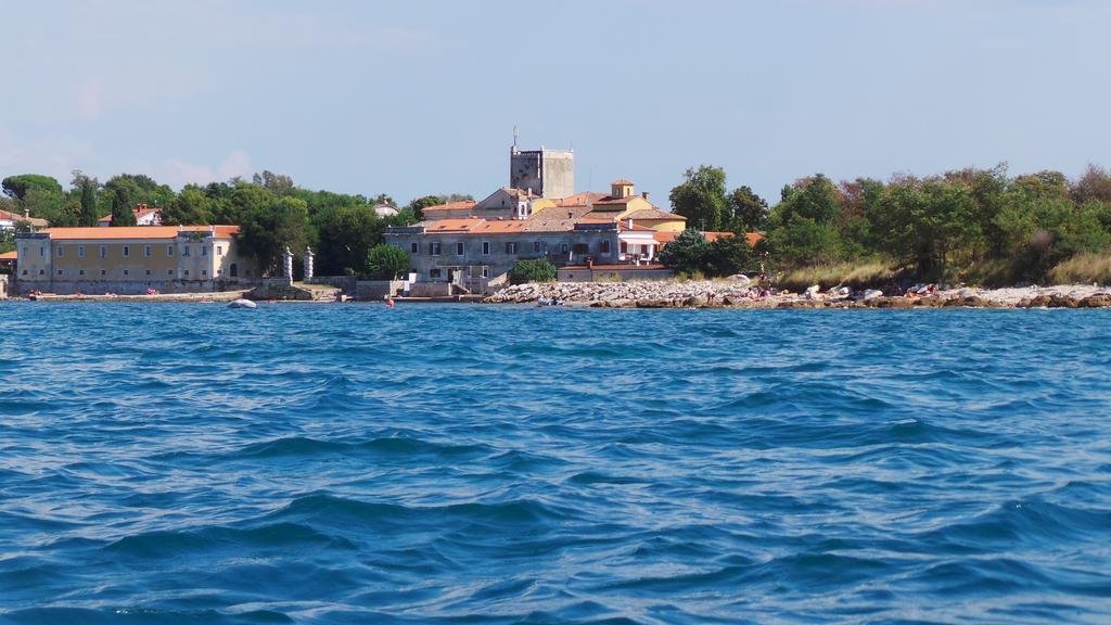 Apartments Henc Novigrad  Exterior photo